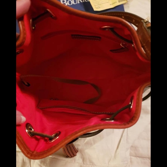 Dooney and Bourke Drawstring handbag - Picture 3 of 3